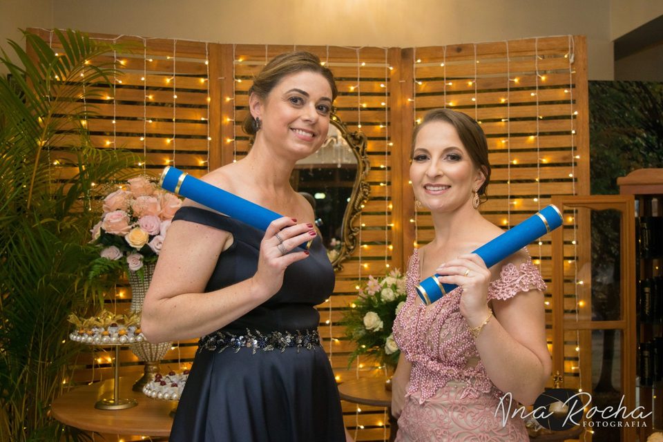 Formatura Administração - Adriana e Juliana